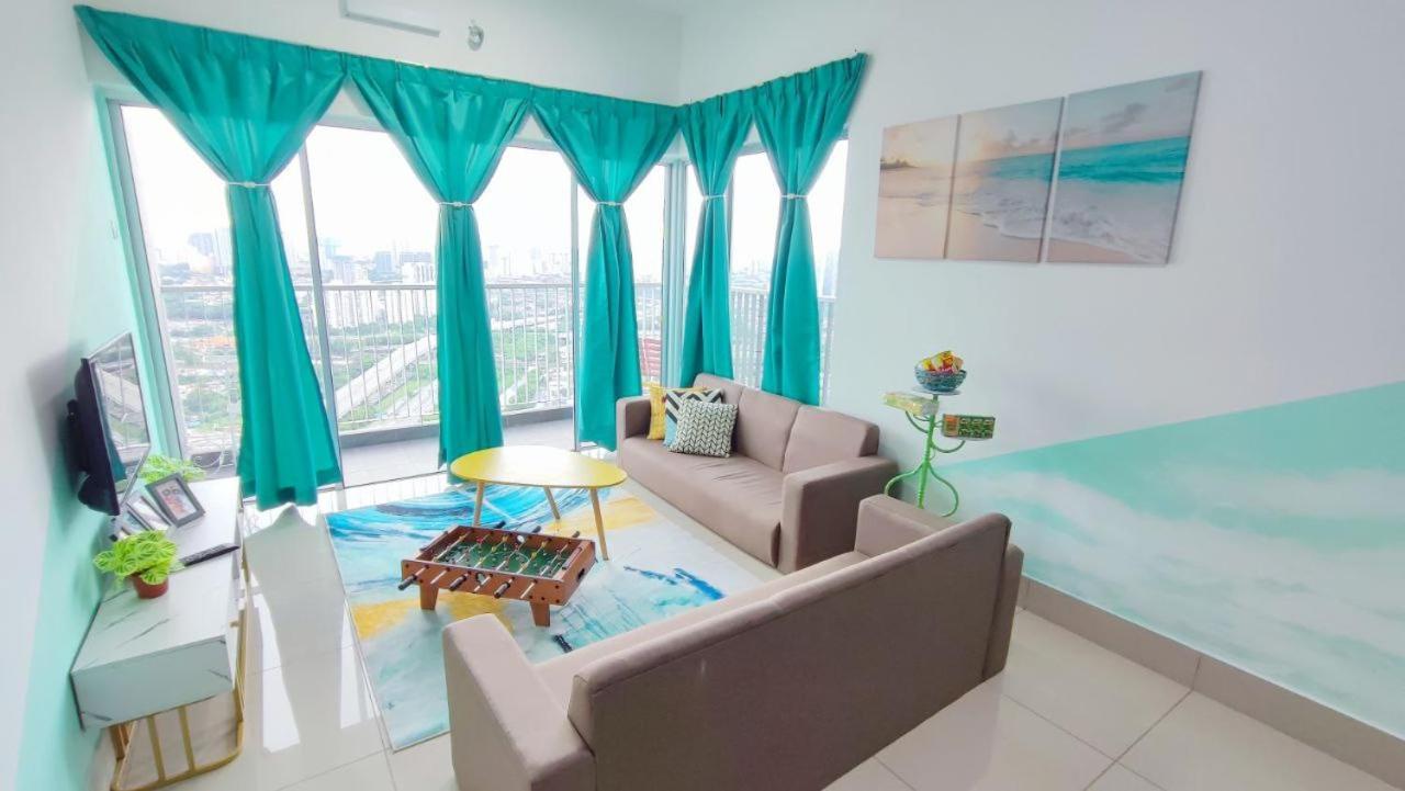 10A Yolo Budget Condo Куала Лумпур Екстериор снимка